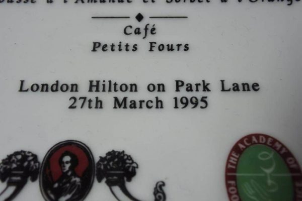 National Restaurateurs Dinner presentation Plate Hilton Park Lane 1995 - Image 5