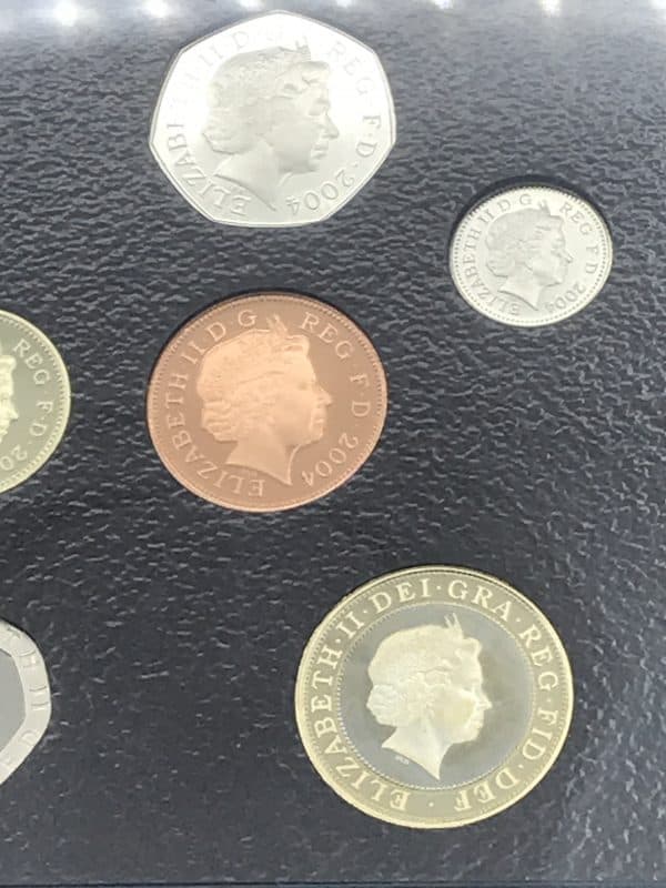 Set British Decimal Coins 2004 1P 2p 5p 10p 20p 50p £1 £2 - Image 3