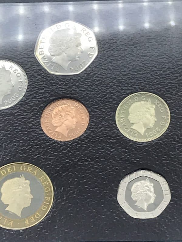 Set British Decimal Coins 2004 1P 2p 5p 10p 20p 50p £1 £2 - Image 4