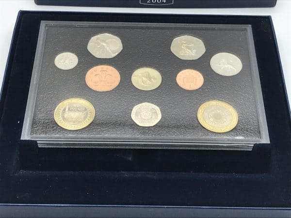 Set British Decimal Coins 2004 1P 2p 5p 10p 20p 50p £1 £2 - Image 7