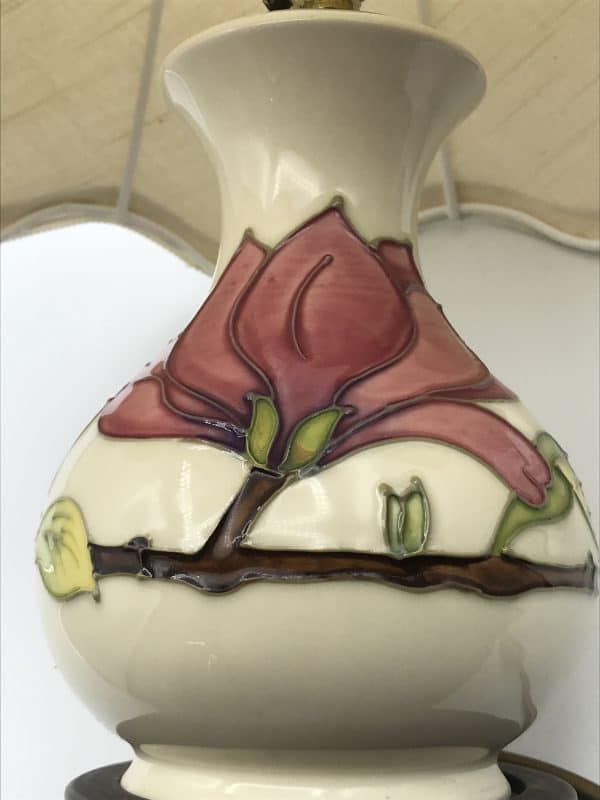 🌸 Moorcroft Tubeline Pottery Table Lamp 🌸 - Image 2