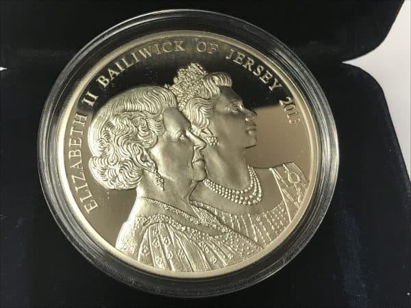60th Coronation Jubilee Elizabeth 1953-2013 Bailiwick Of Jersey £5 Coin - Image 4