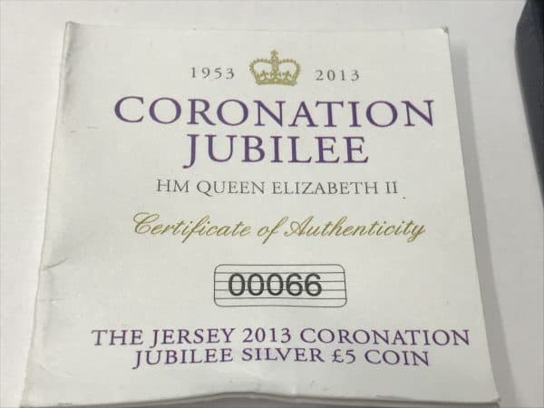 60th Coronation Jubilee Elizabeth 1953-2013 Bailiwick Of Jersey £5 Coin - Image 5