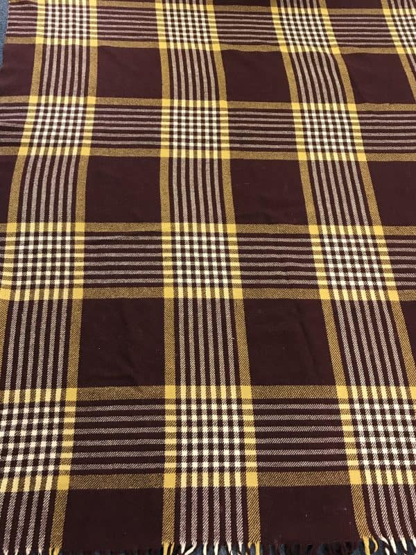 Isle of Man Manx Wool Travelling Rug – Vintage Plaid Blanket – 100% Wool - Image 4