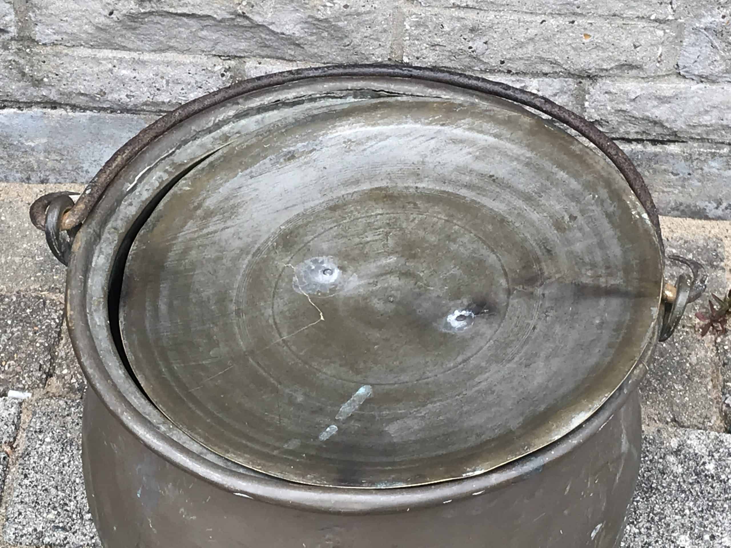 Rare 19th Century Victorian Copper Cauldron with Iron Handle & Lid – Large Antique - Image 7