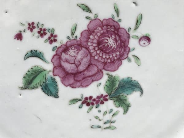 Rare 18th Century Chinese Export Porcelain Plate – Qianlong Period - Image 3