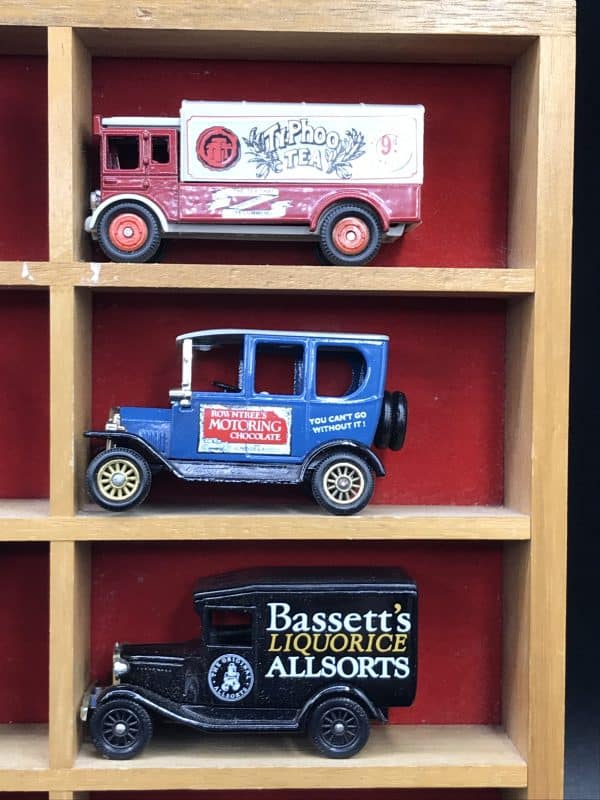 Collection Corgi Matchbox and Lledo Advertising Die Cast Trucks - Image 5