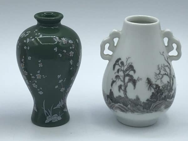 Collection Miniature Chinese Porcelain Vases - Image 7