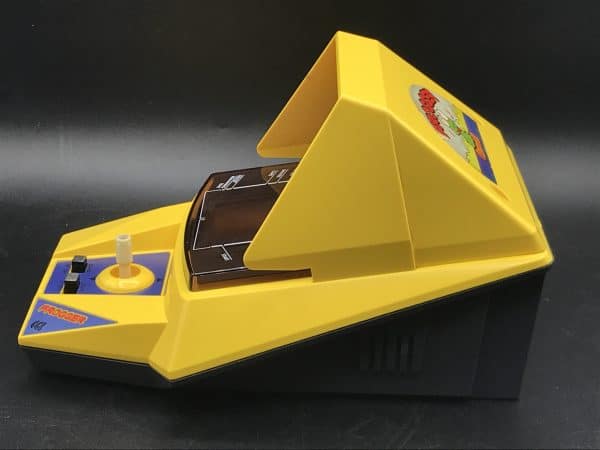 1980s Retro Japanese Electronic Game Frogger Japan - Image 4
