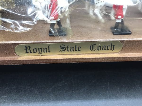 Crescent Toys Model No 3 1977 Jubilee  Royal State Coach Procession - Image 8