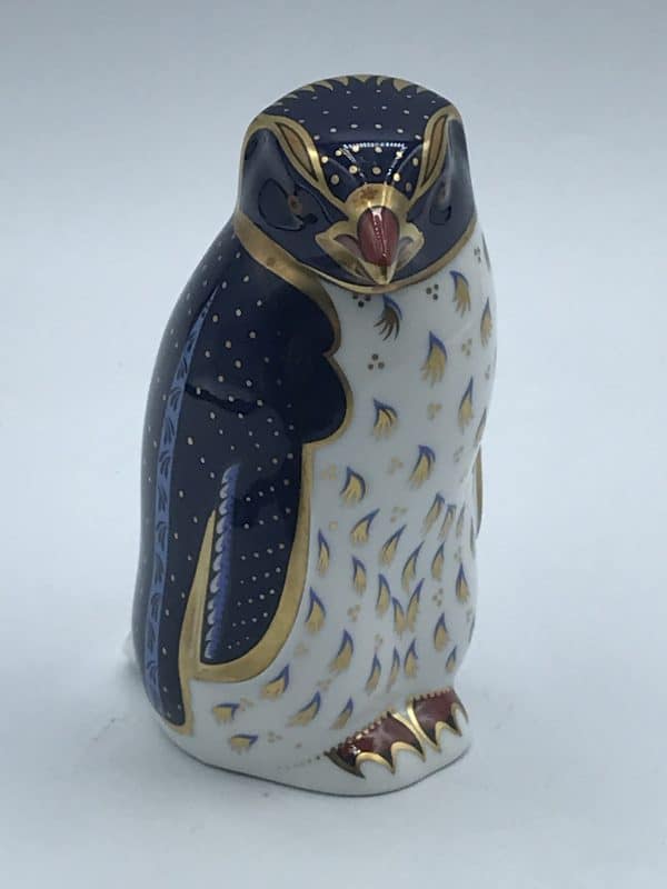 Royal Crown Derby Rockhopper Penguin Paperweight  Gold Stopper