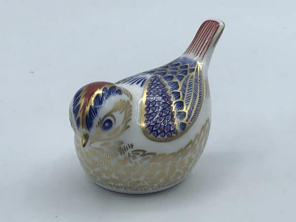 Royal crown derby paperweight WREN Gold Stopper