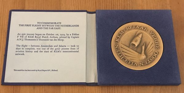 KLM 50 Years of Flights to the Far East 1974 Bronze Memorial Medal 60 mm