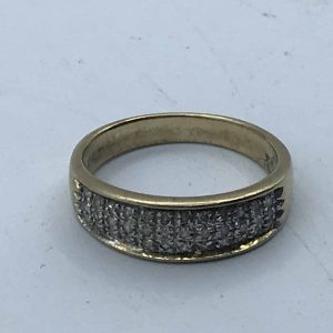 9ct Yellow Gold Diamond Ring – Elegant Engagement Band, Size P ½