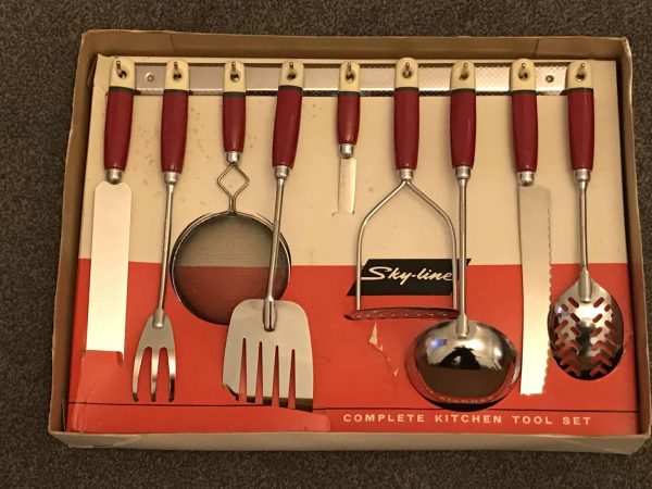 Rare Retro Red Chrome and Stainless Steel Skyline Kitchen Utensils Set - Image 18