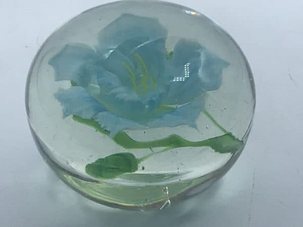 Stunning Vintage Contemporary Chinese Floral Paperweight - Image 6