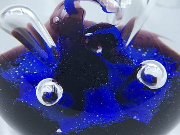 Stunning Scottish Caithness Glass Paperweight - Image 3