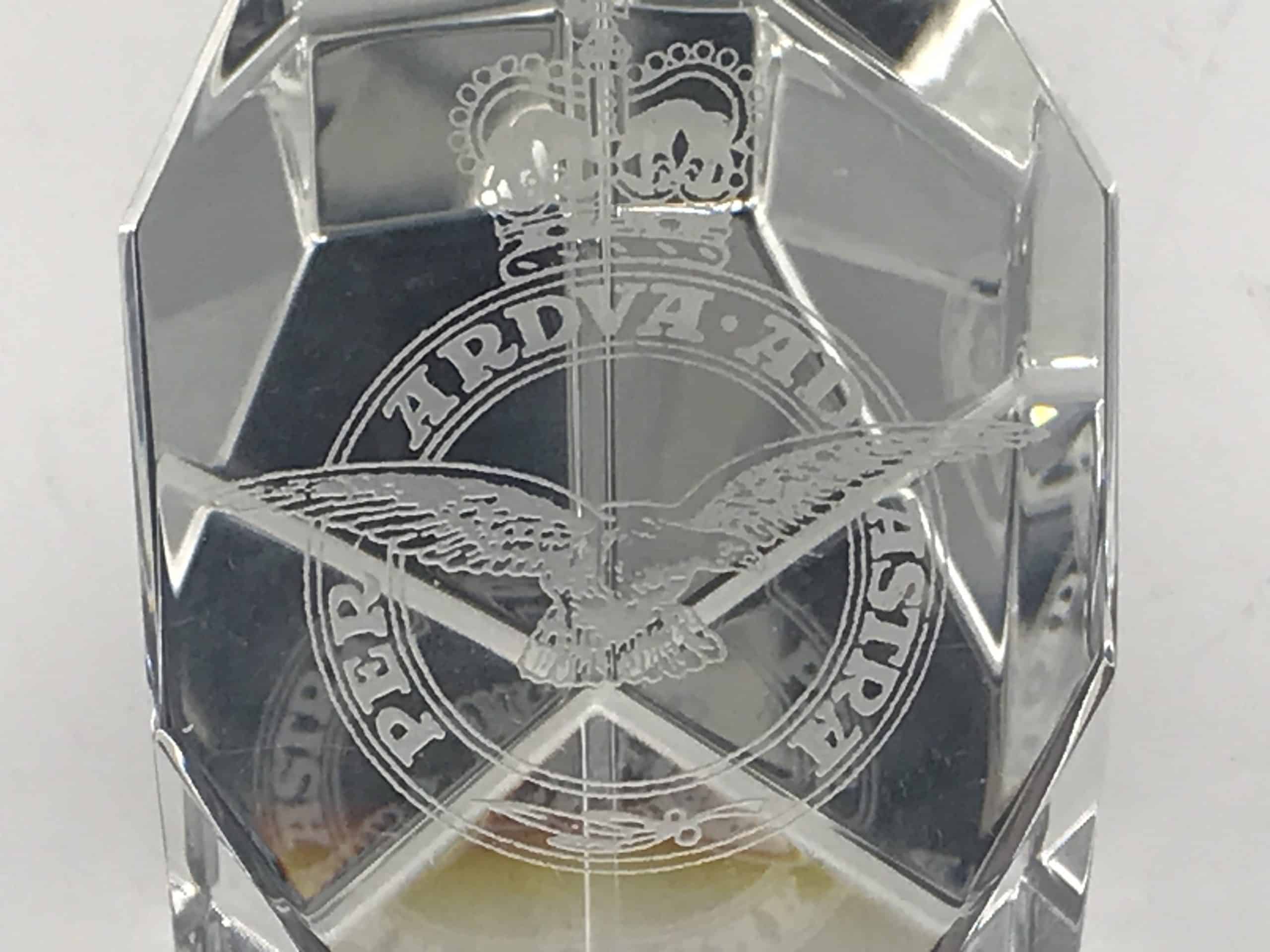 Royal Air Force Crystal Glass Paperweight Crested Armorial - Image 2
