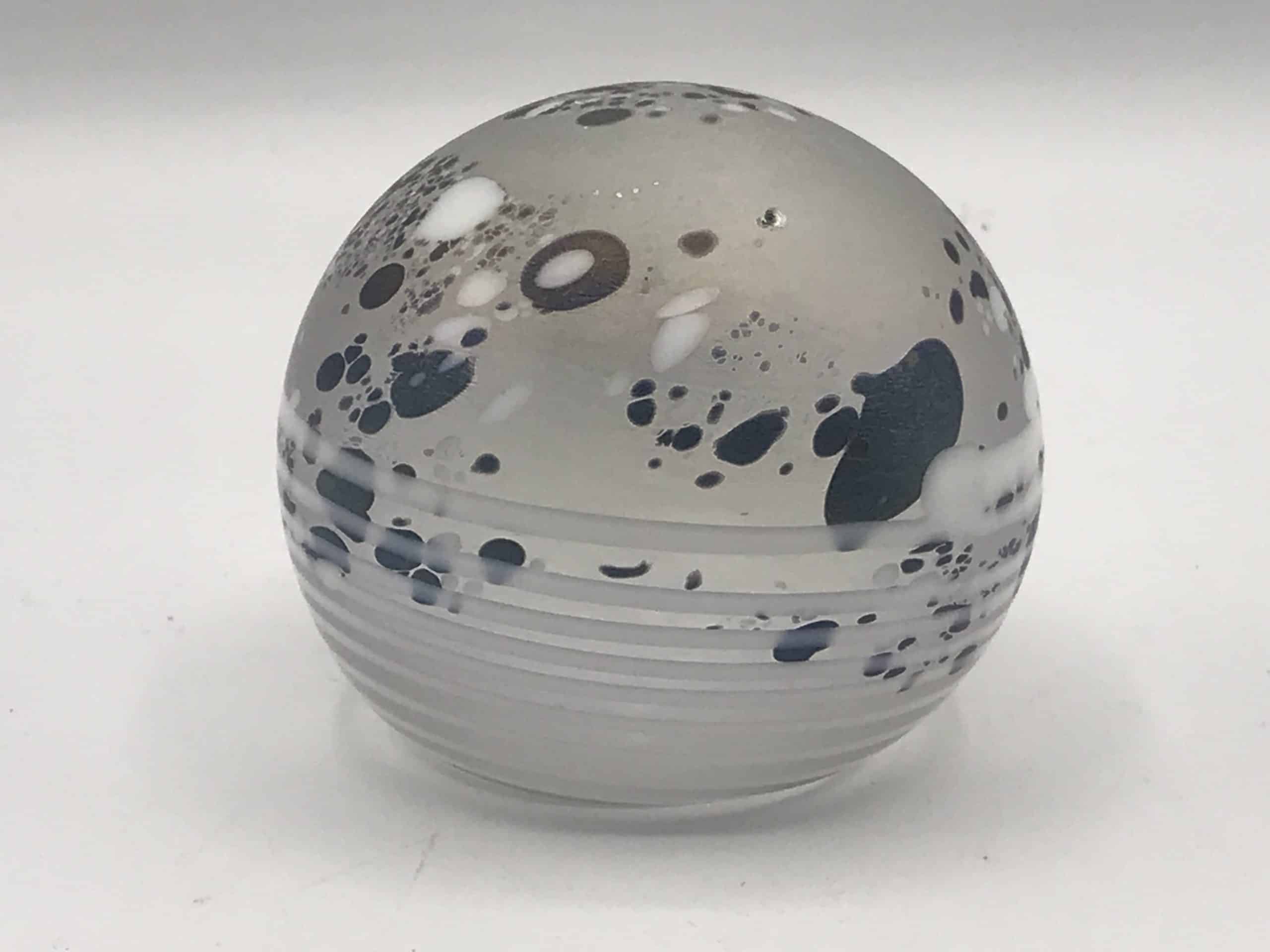 1980s Andrews Sanders and David Wallace Otley Glass Paperweight - Image 4