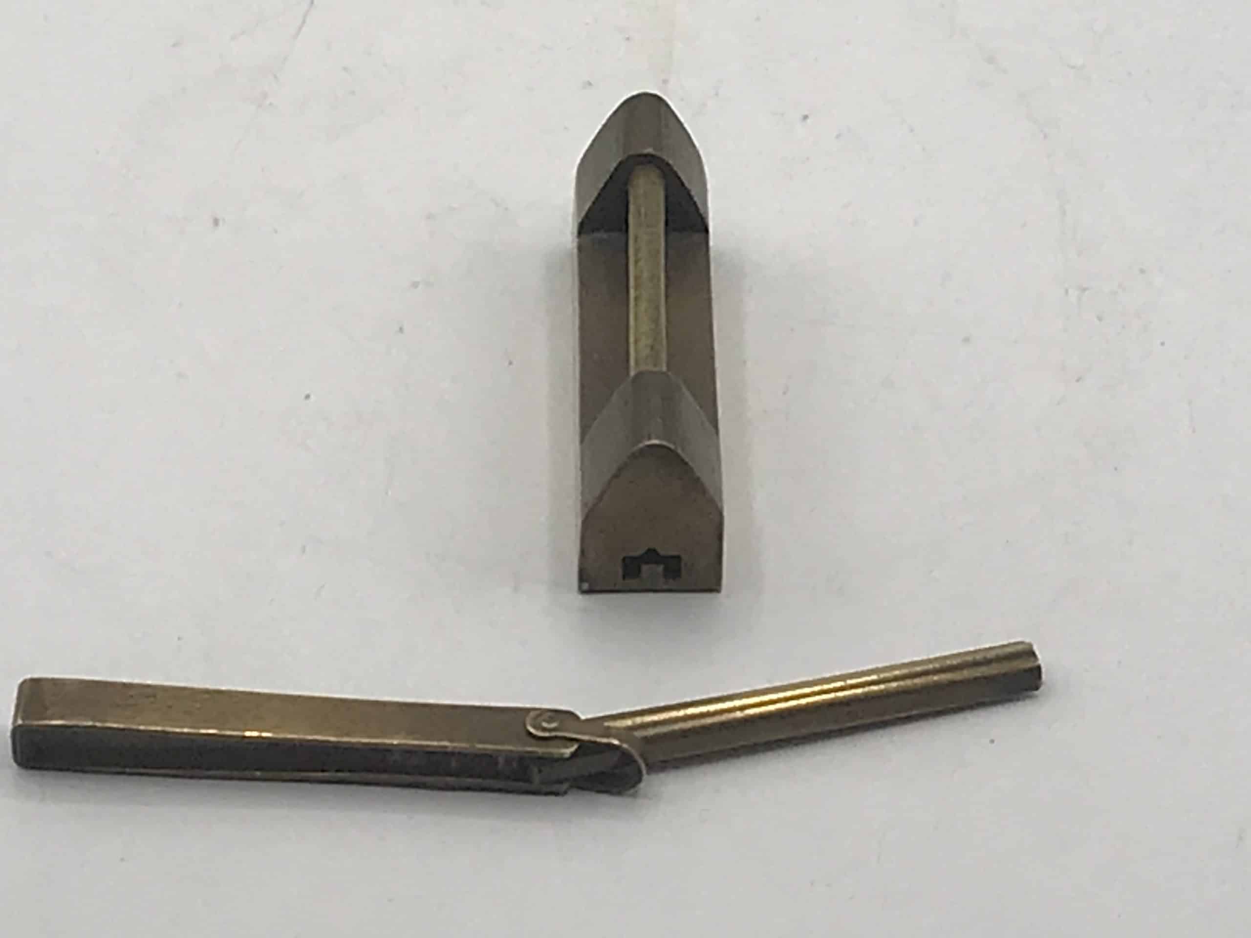 Vintage Chinese Brass Lock - Image 3