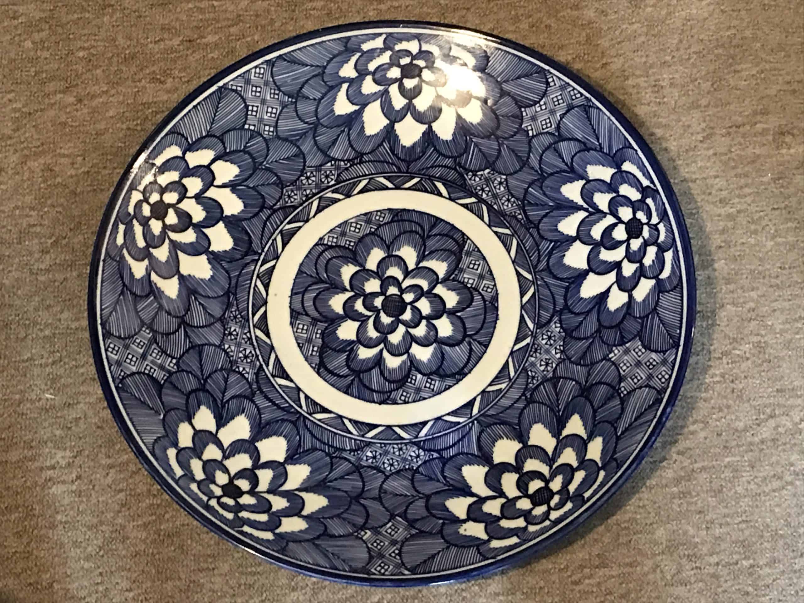 Huge Antique Japanese Meiji Period Porcelain Charger – Hand-Painted Peony Design - Image 4