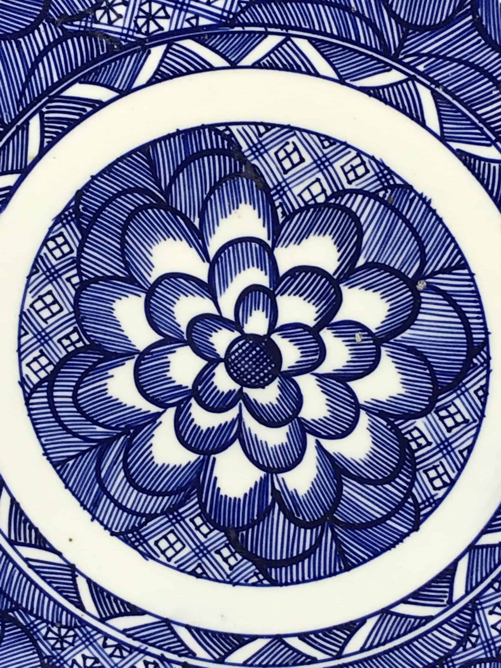 Huge Antique Japanese Meiji Period Porcelain Charger – Hand-Painted Peony Design - Image 6