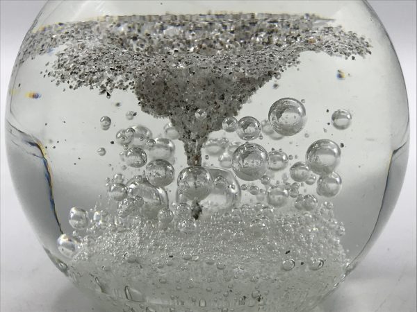 Stunning Italian Murano Glass Paperweight Bubbles - Image 4