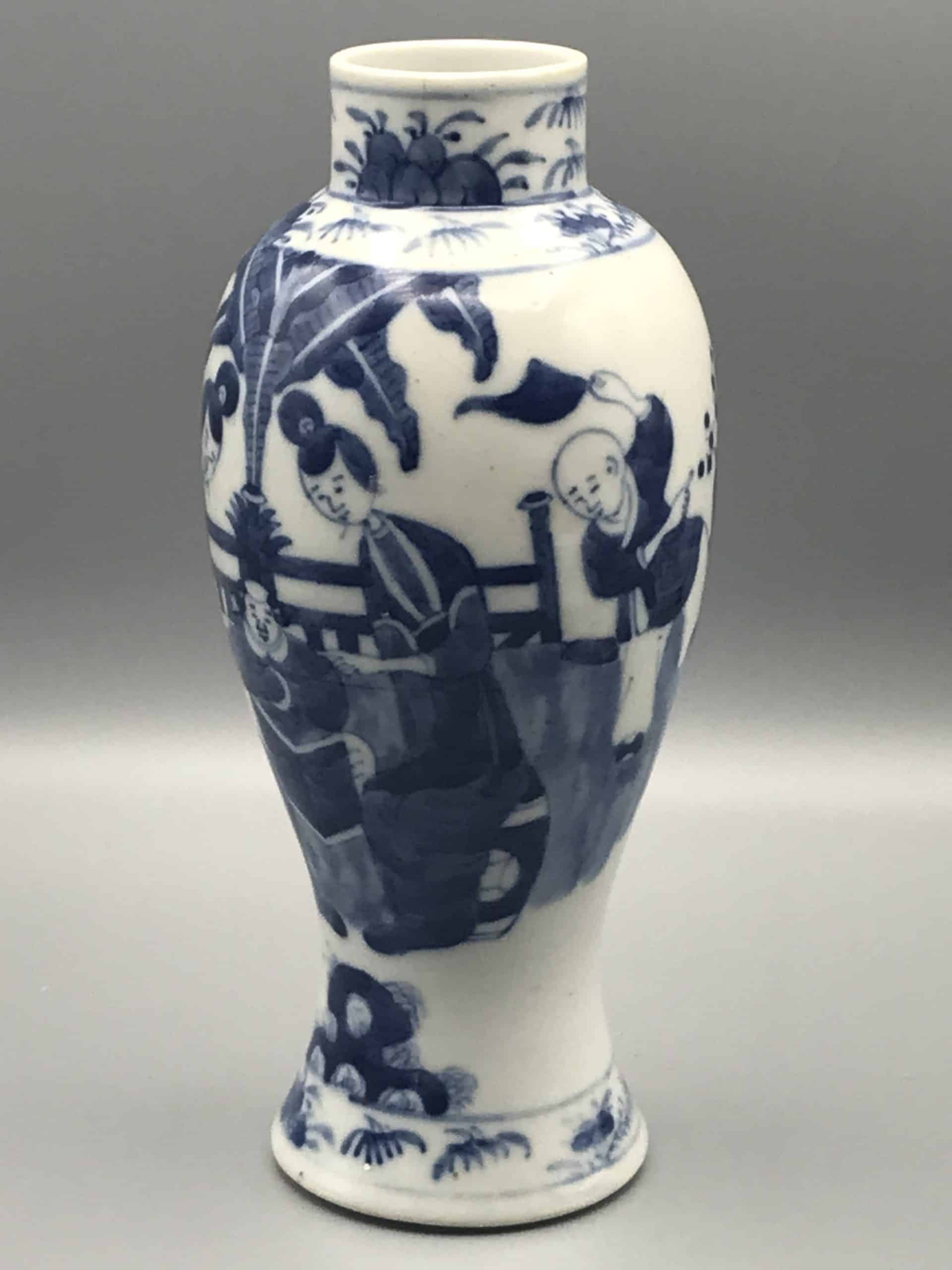 Chinese Blue and White Porcelain Vase Kangxi Revival Export Vase