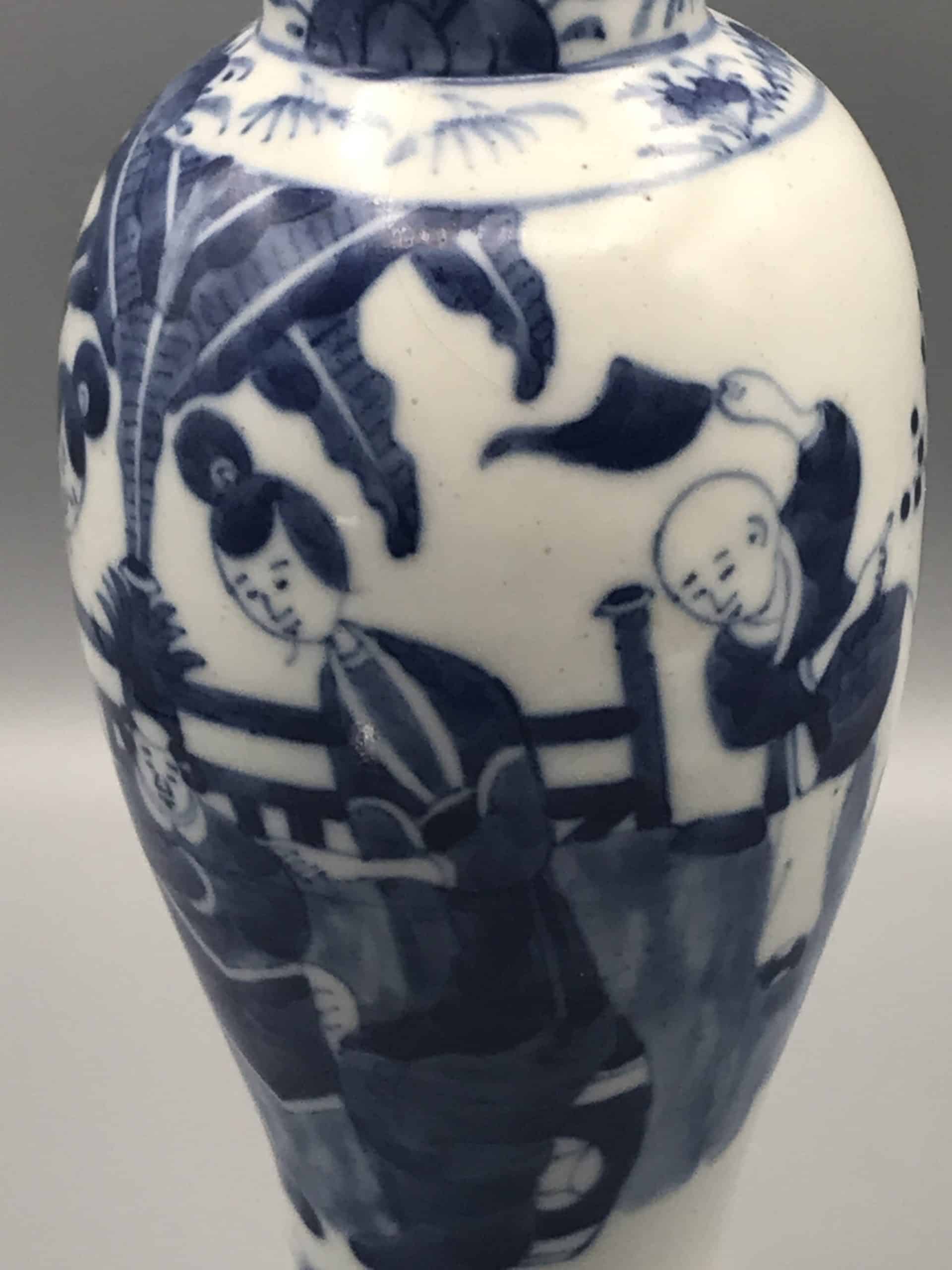 Chinese Blue and White Porcelain Vase Kangxi Revival Export Vase - Image 3