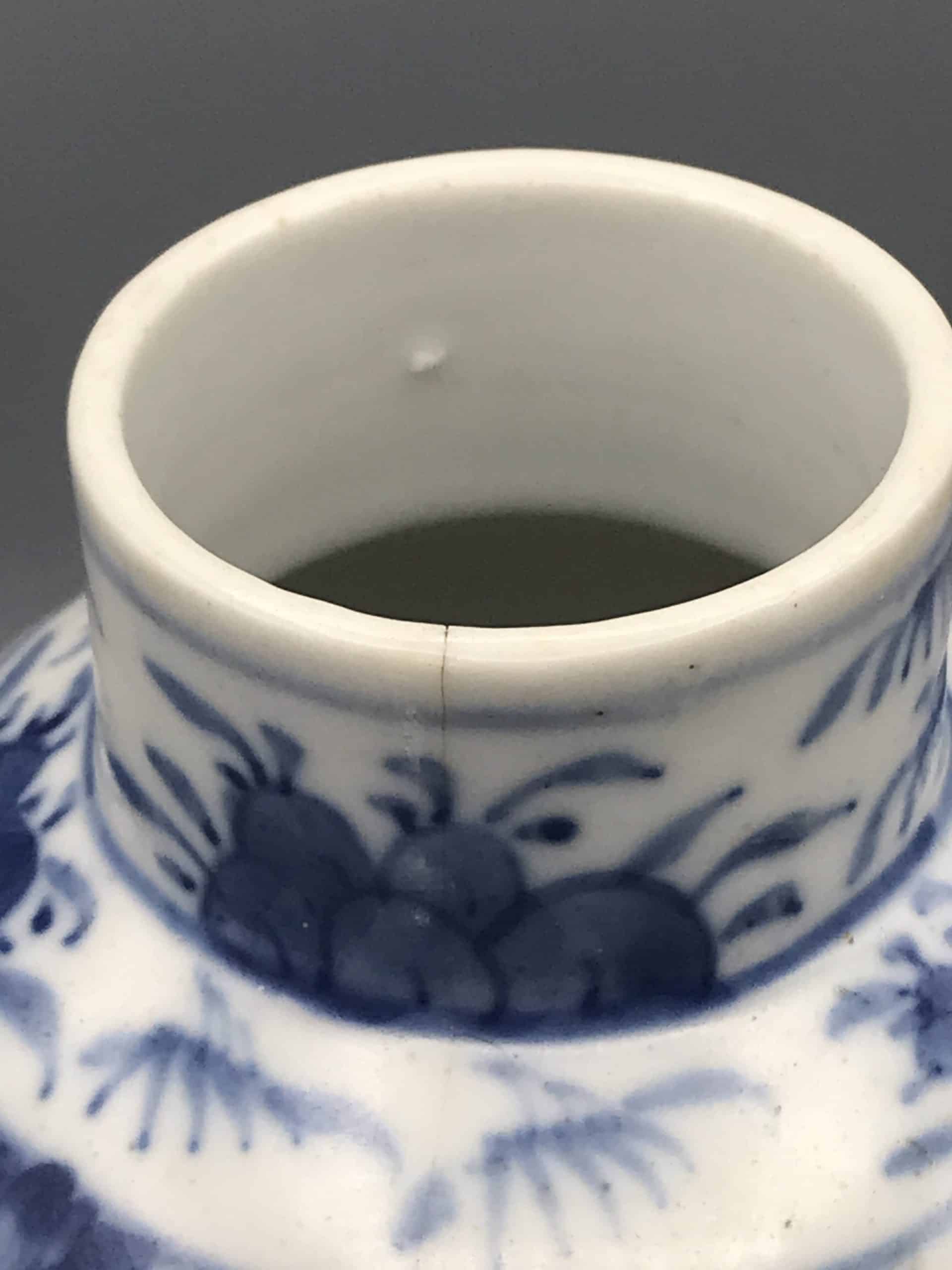 Chinese Blue and White Porcelain Vase Kangxi Revival Export Vase - Image 4