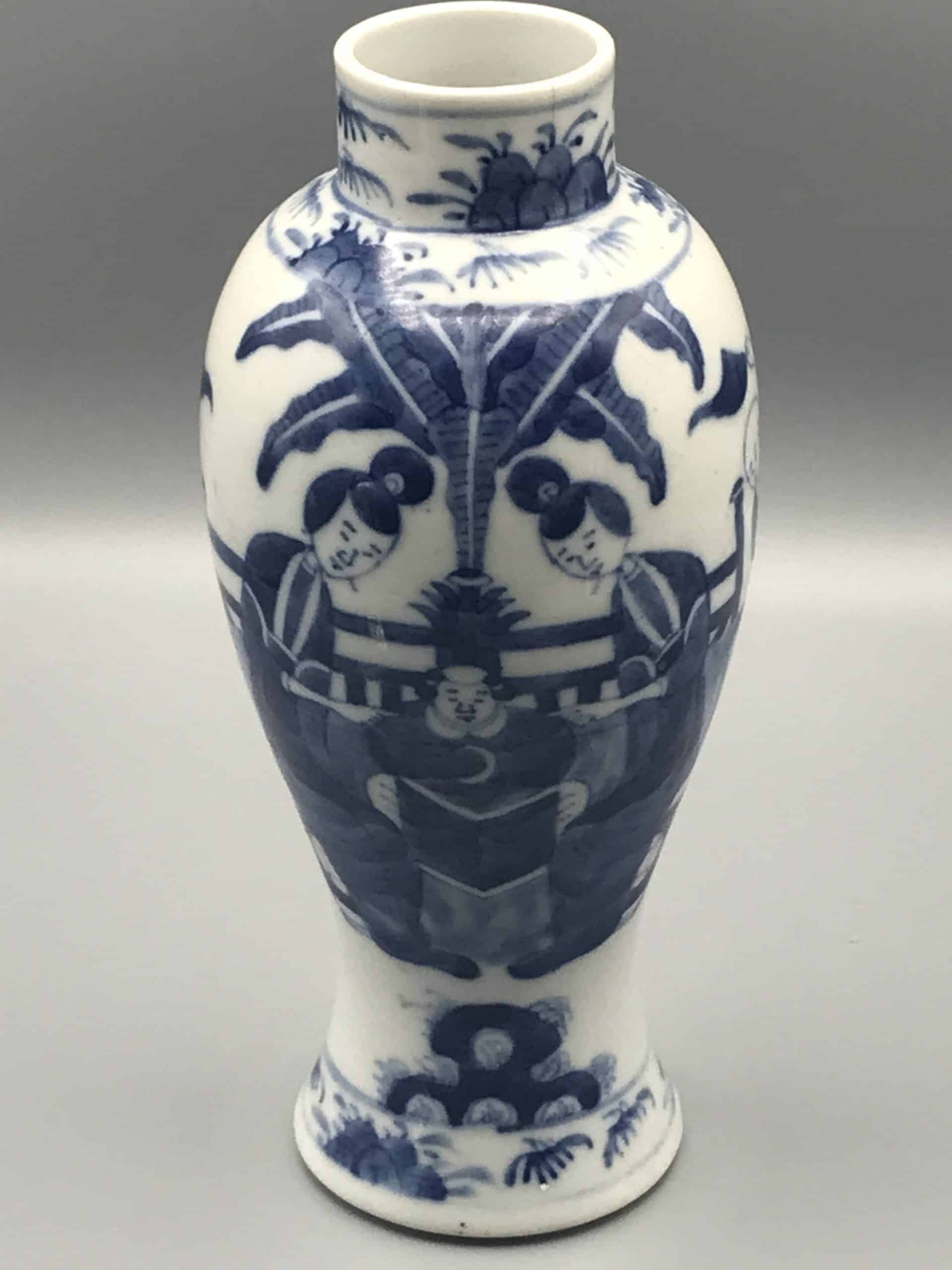 Chinese Blue and White Porcelain Vase Kangxi Revival Export Vase - Image 6