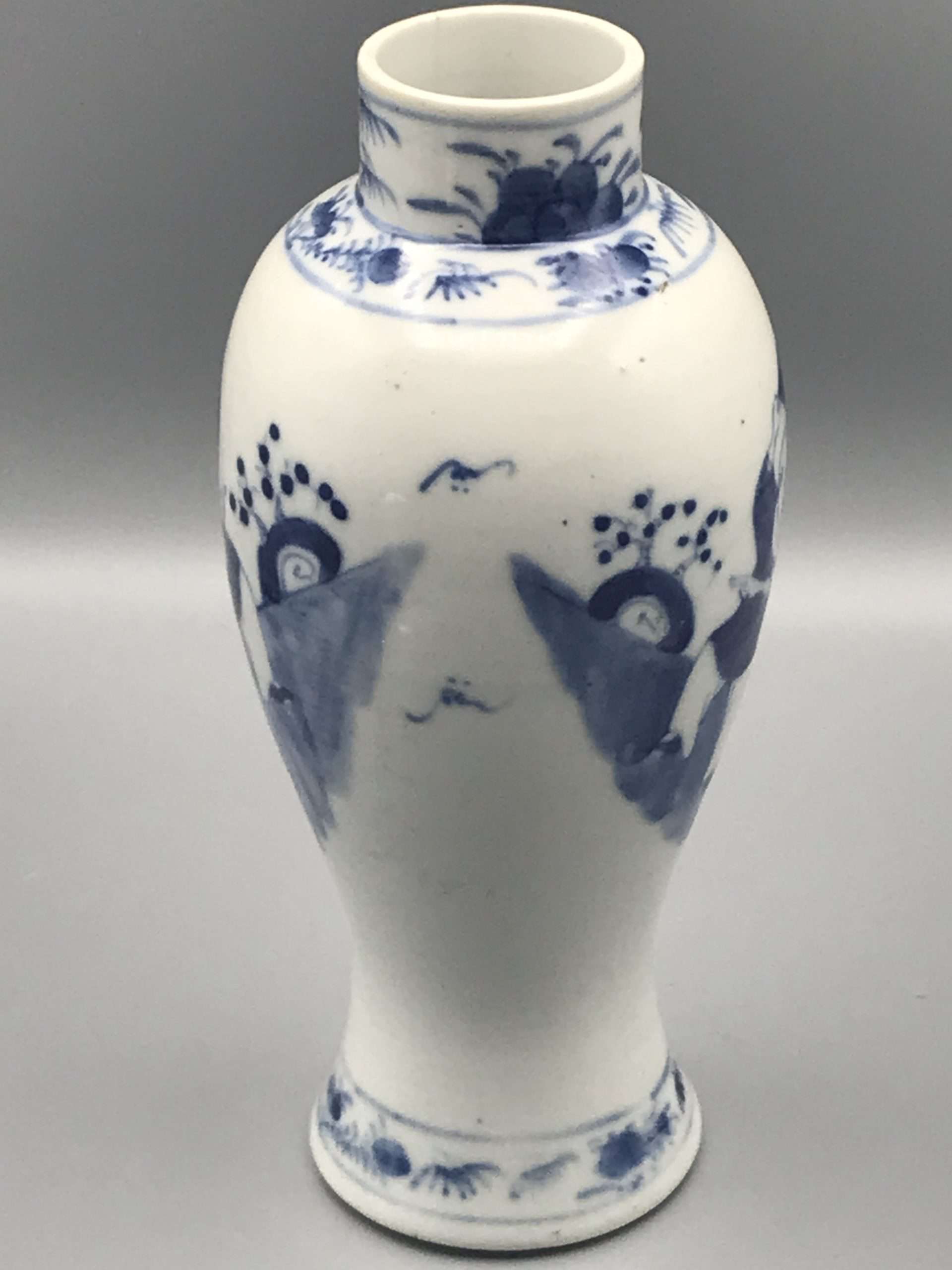 Chinese Blue and White Porcelain Vase Kangxi Revival Export Vase - Image 9
