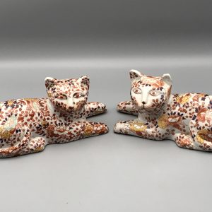 Pair Japanese Imari Porcelain Cats – Hand Painted & Signed – 7″ Vintage/Antique