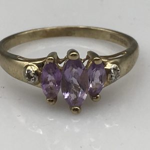 9ct Gold Diamond and Amethyst Ring Size S
