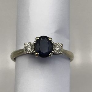 9ct White Gold Sapphire & Diamond Trilogy Ring – Size Q – 2.82g