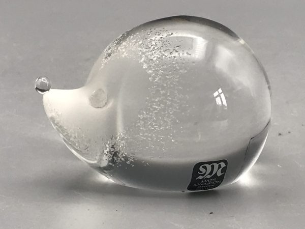 Mats Jonasson Crystal Hedgehog Paperweight – Signed Swedish Art Glass