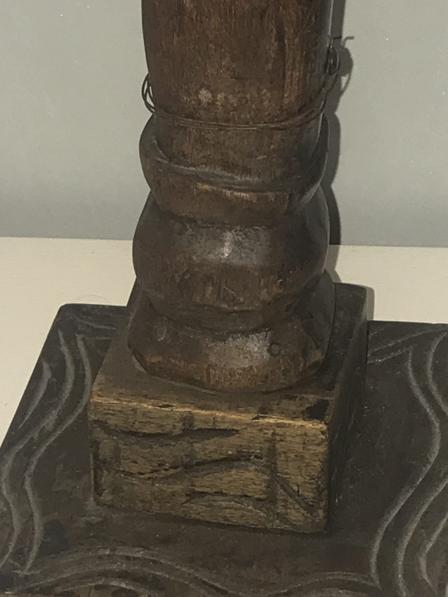 Back view of base on antique carved wood African female bust in Benin style, 23-inch figure