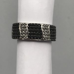 Sterling Silver Band Ring with Black & White Stones – TGGC Design