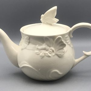 Regal Ceramic Butterfly Teapot – Vintage Relief Design